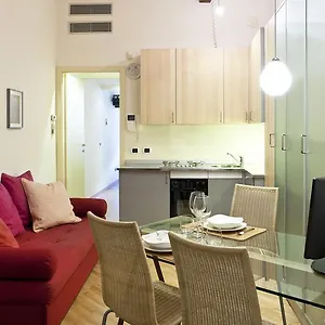 Italianway - Fiori Chiari 20 Apartment Milan